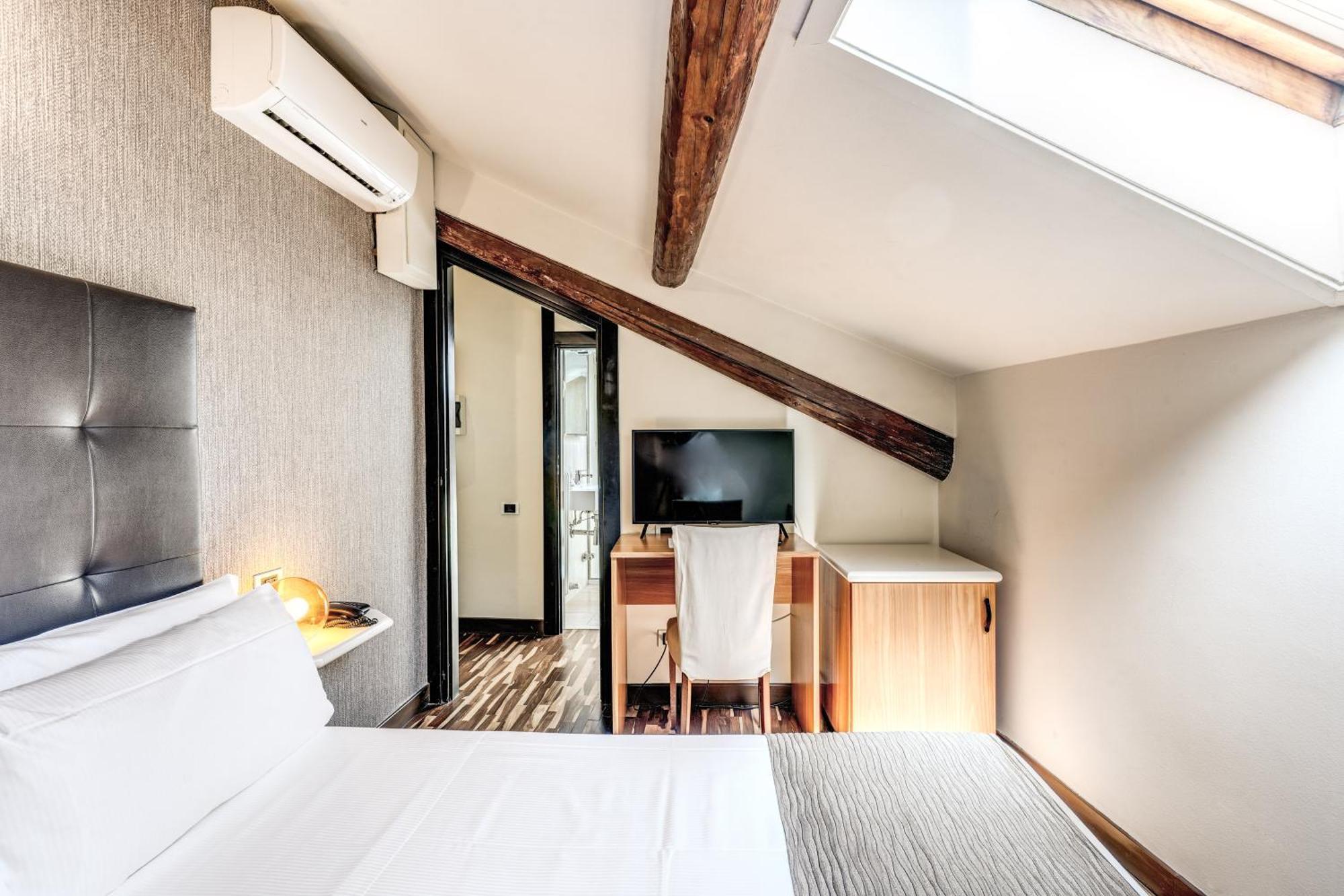 Albergo Firenze Côme Esterno foto