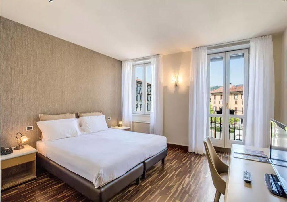 Albergo Firenze Côme Esterno foto